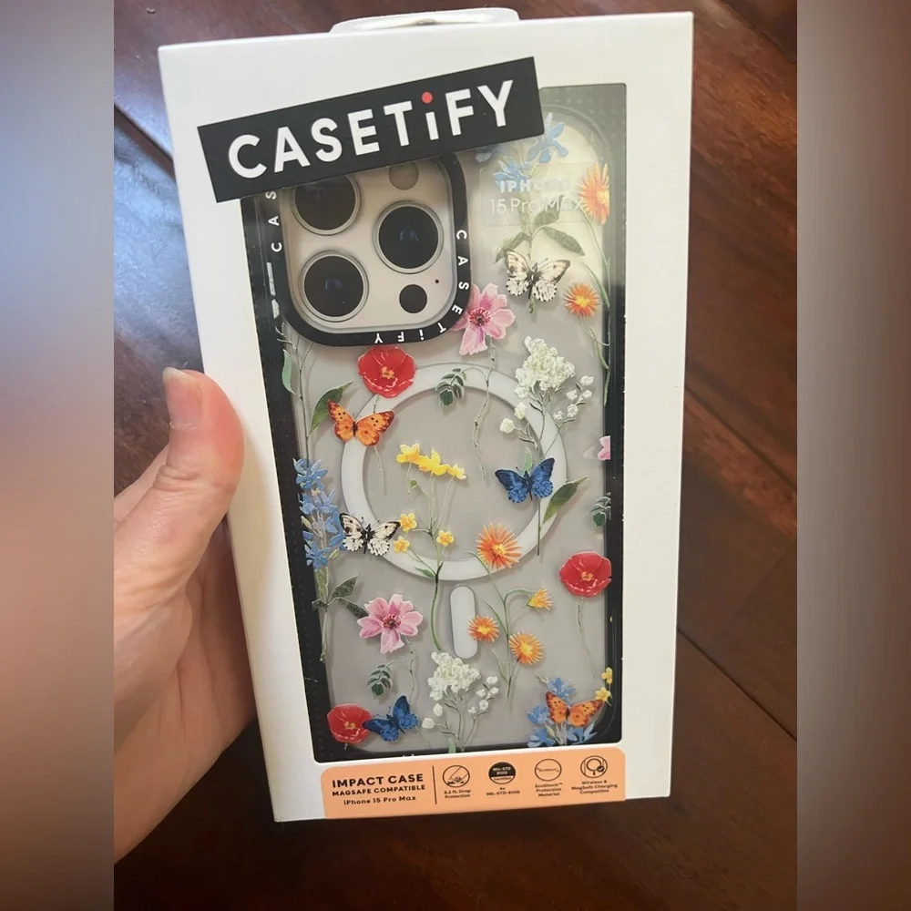 CASETiFY Impact Case with MagSafe for Apple iPhone 15 Pro Max - Floral